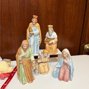 Homco Nativity Scene Figurine set